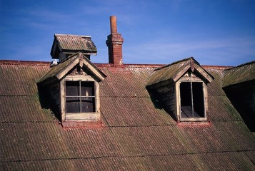 old roof top on alcatraz island