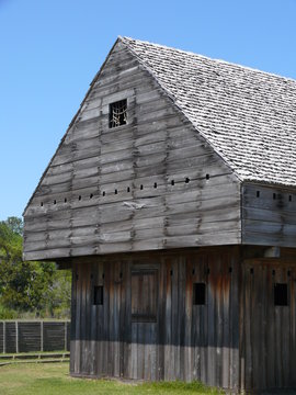 building at old fort