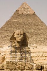 the pyramid and the sfing
