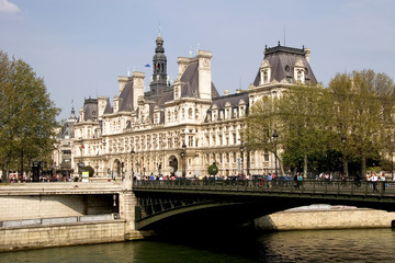 Fototapeta na wymiar hotel de ville de paris