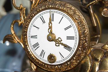 reloj antiguo