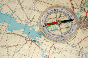 Fototapeta na wymiar mapa i kompas
