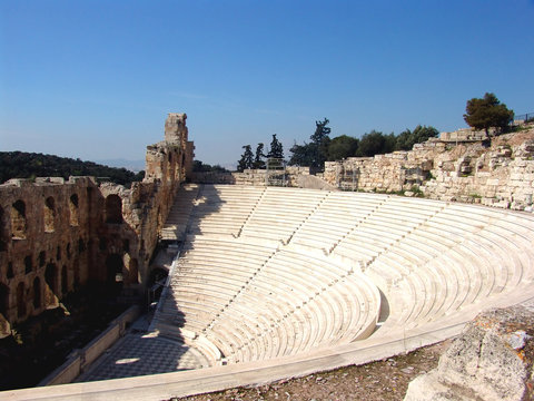 amphitheater 3