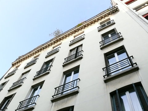 fa&ccedil;ade en diagonale