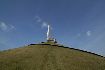 burial mound of glory,