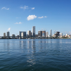 Fototapeta na wymiar Waterfront skyline of Miami, Floryda, USA.