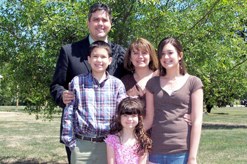 outside family portrait