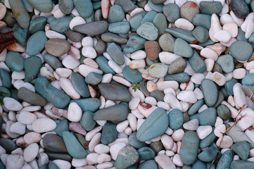 river stones2