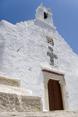 petite eglise orthodoxe sur l'ile de mykonos