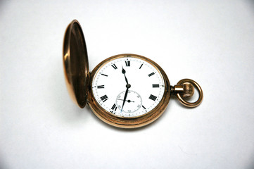 gold pocket watch