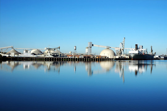 seaport ship reflection