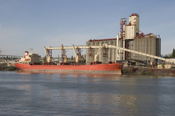 loading grain