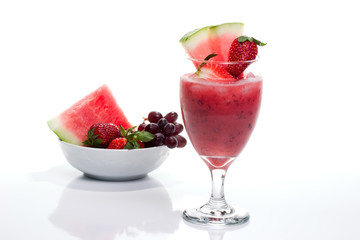 fruit cocktail and fresh fruits