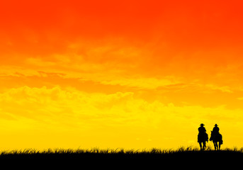 Obraz na płótnie Canvas jazda konna sunset