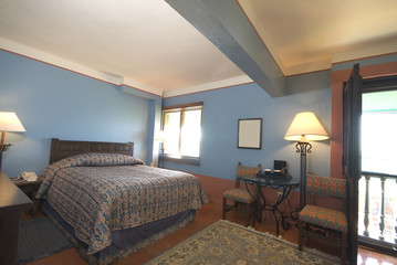 luxury hotel suite