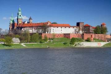 Fotobehang Wawel - Koninklijk kasteel over de rivier de Vistula in Krakau (Polen) © Grzegorz Japol