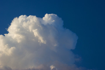 nuages,blanc, ciel bleu,perspective,