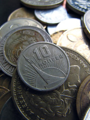 money 8