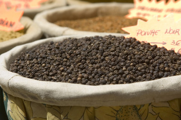 poivre et épices