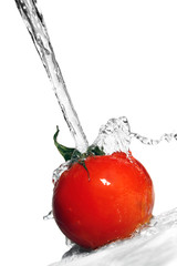 tomate  y agua