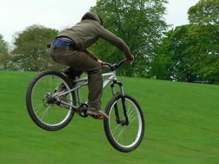 bike  jumping