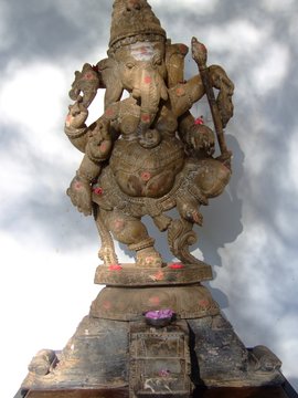 tanzender ganesh