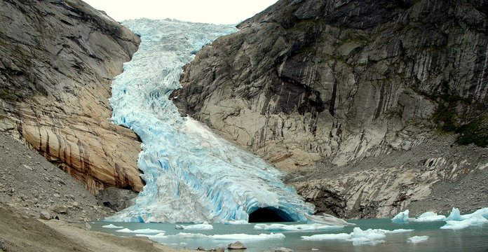 briksdalsbreen norwegen