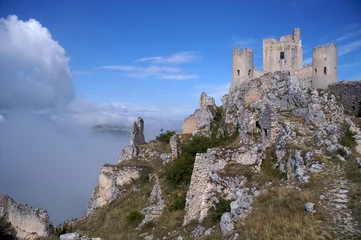 Plexiglas foto achterwand kasteel in de wolken © Enrico