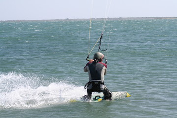 Naklejka premium kitesurfeur