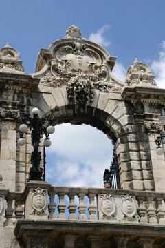 budapest ornate gate