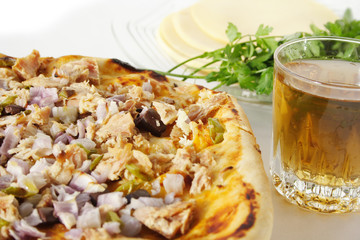 pizza with tuna fish & apple juice 2
