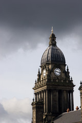 leeds city hall clock tower