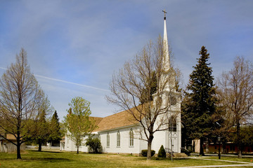 church with steeple