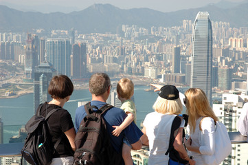 famly sightseeing the hong kong skyline