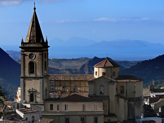 Fototapeta na wymiar katedra w dziewięciu z Sycylii