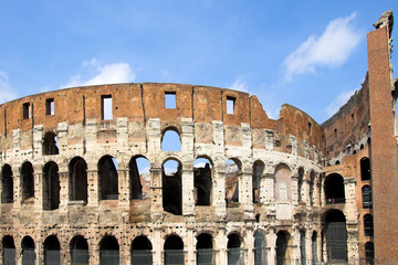 Fototapeta na wymiar inside of famous colosseum in rome , italy