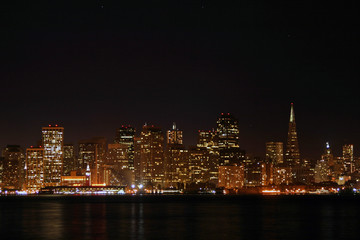 Obraz premium sf skyline at night