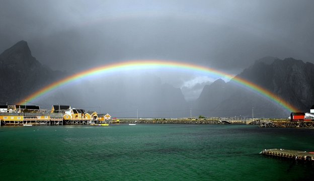 lofoten-regenbogen