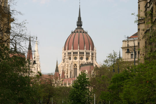 budapest parliament