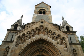 Fototapeta na wymiar budapest church