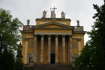 Fototapeta na wymiar eger basilica church