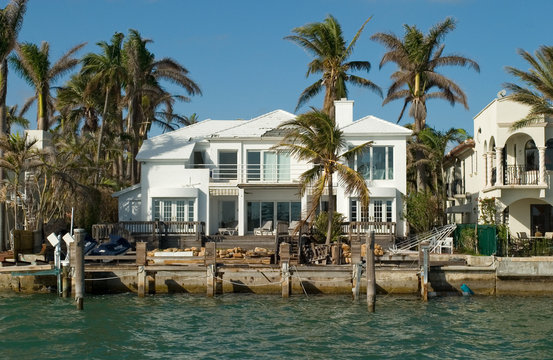 white house by the sea