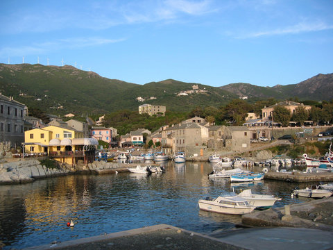 centuri