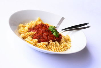 fusilli mit tomatensauce