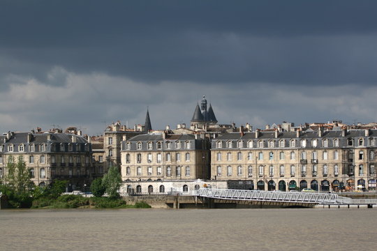 quais de bordeaux