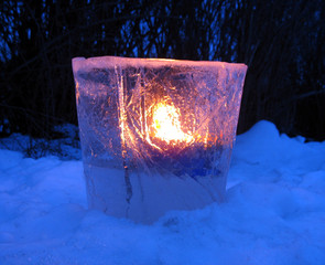 ice lantern - 3274288