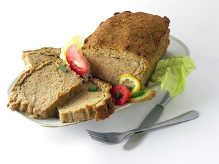 baked meat-pie and vegetables