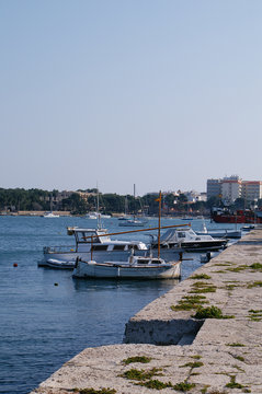 voilier &agrave; porto colom aux bal&eacute;ares