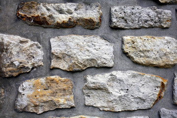 mur en pierres