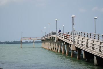 Fototapeta na wymiar pier